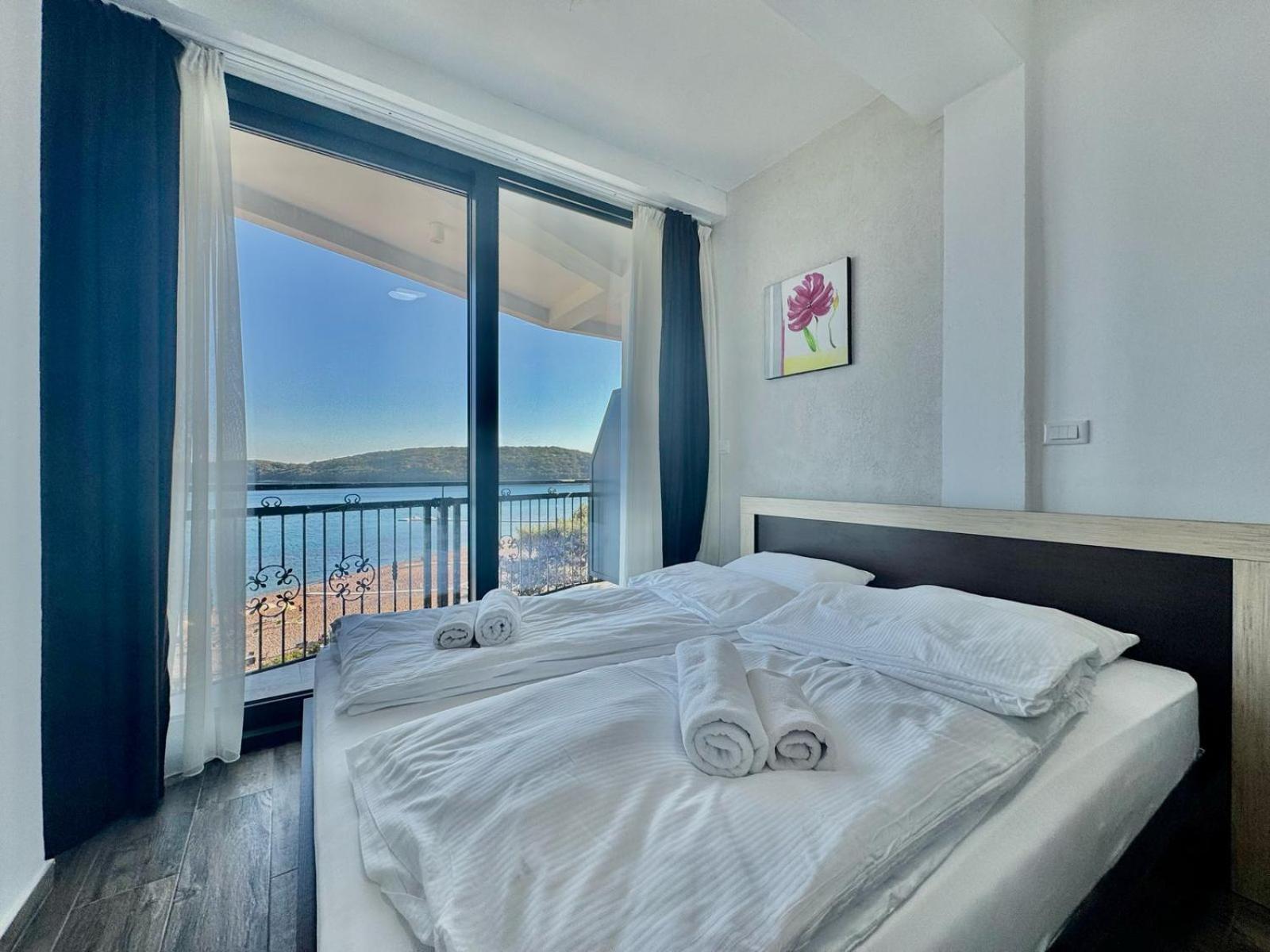 Beachfront Hotel Palma - Jaz Budua Esterno foto