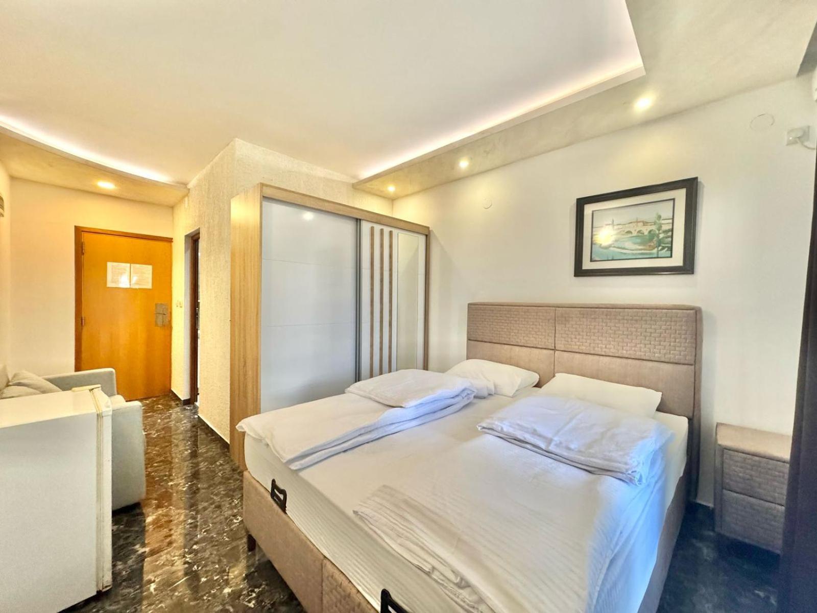 Beachfront Hotel Palma - Jaz Budua Esterno foto
